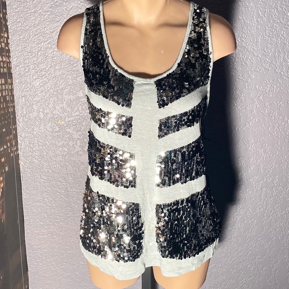 ROCK & REPUBLIC - tank: reversible sequins from black to silver on mesh - L - Picture 2 of 16
